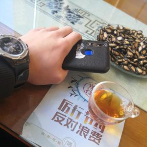 国产原创中文AV
